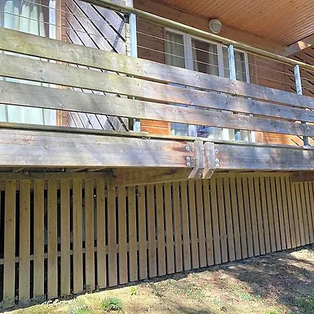 Hotel Renove Pour 4 A 5 Personnes A Cassen *